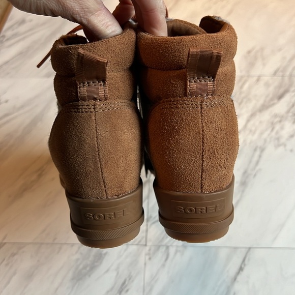 Sorel Evie Ankle lace up boot bootie shoe velvet tan black gray size 6 - Picture 5 of 7